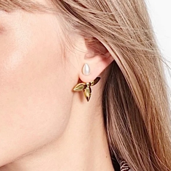 Louis Vuitton Louisette Macro Gold & Pearl Earrings - Picture 12 of 13